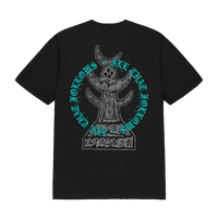 Statue T-Shirt